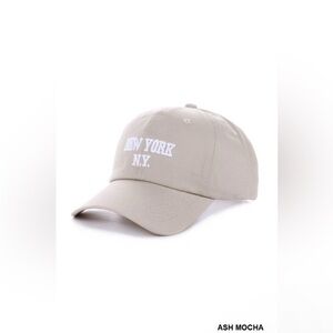 Zenana NEW YORK
EMBROIDERED COTTON
BASEBALL CAP NWOT